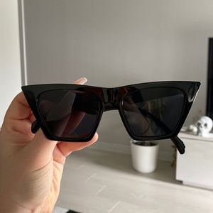 Black cat eye sunglasses